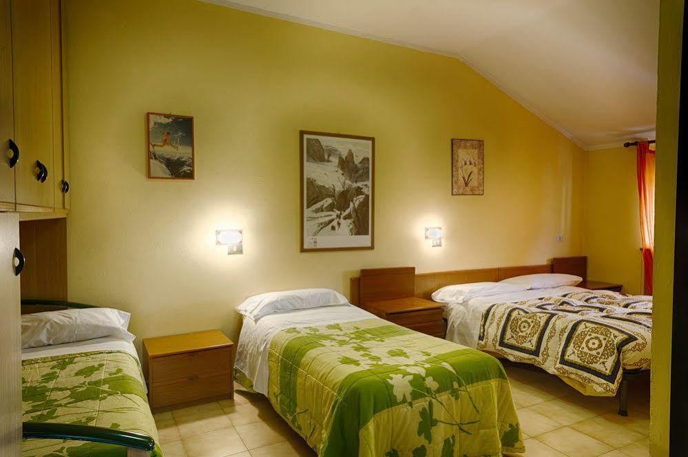 Albergo Mancuso Del Voison Aosta Exterior photo