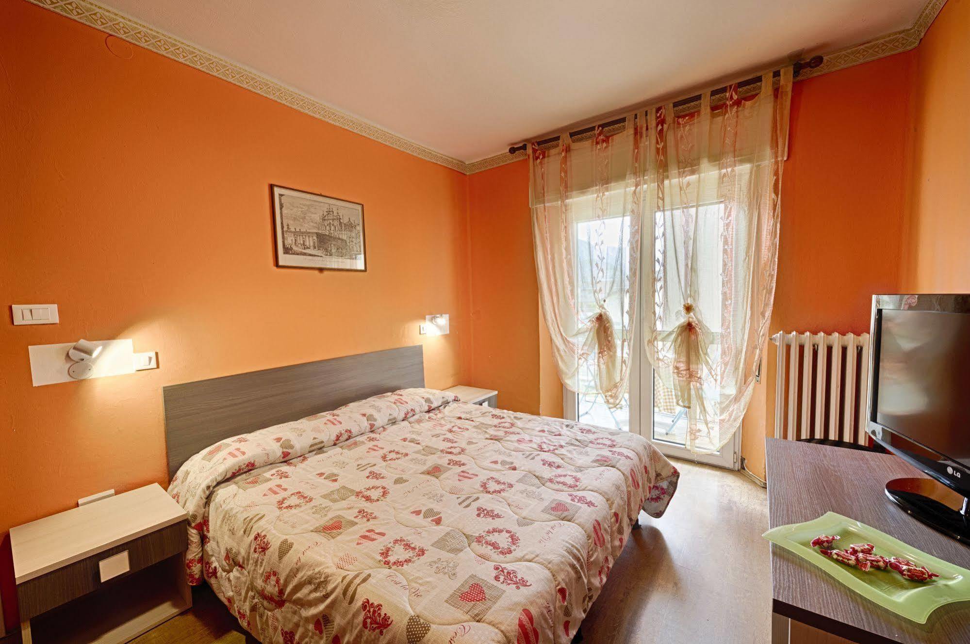 Albergo Mancuso Del Voison Aosta Exterior photo
